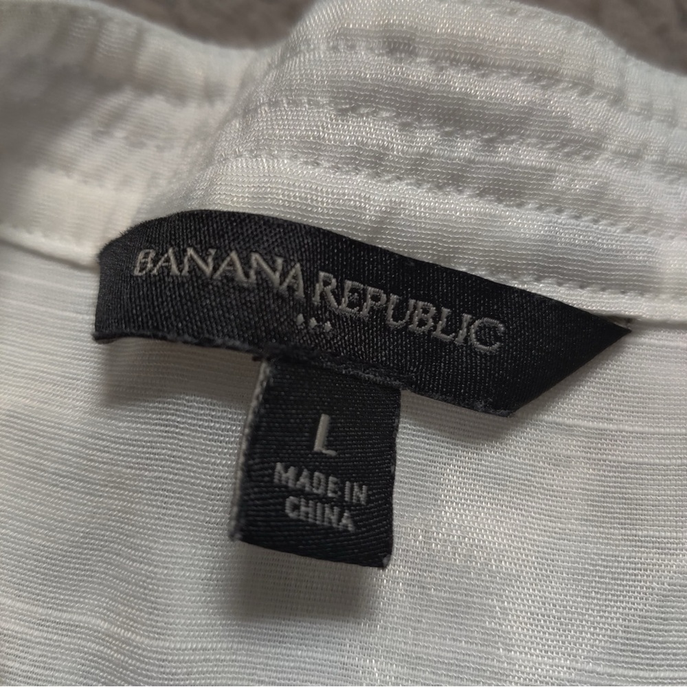 Banana Republic Factory White Half Placket Satin Blouse Short Sleeve Button Sz L - Picture 2 of 6